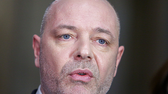 Кабинетът на ГЕРБ начело с проф Николай Габровски не блести