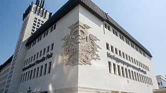 С провал поради липса на кворум приключи извънредната сесия на