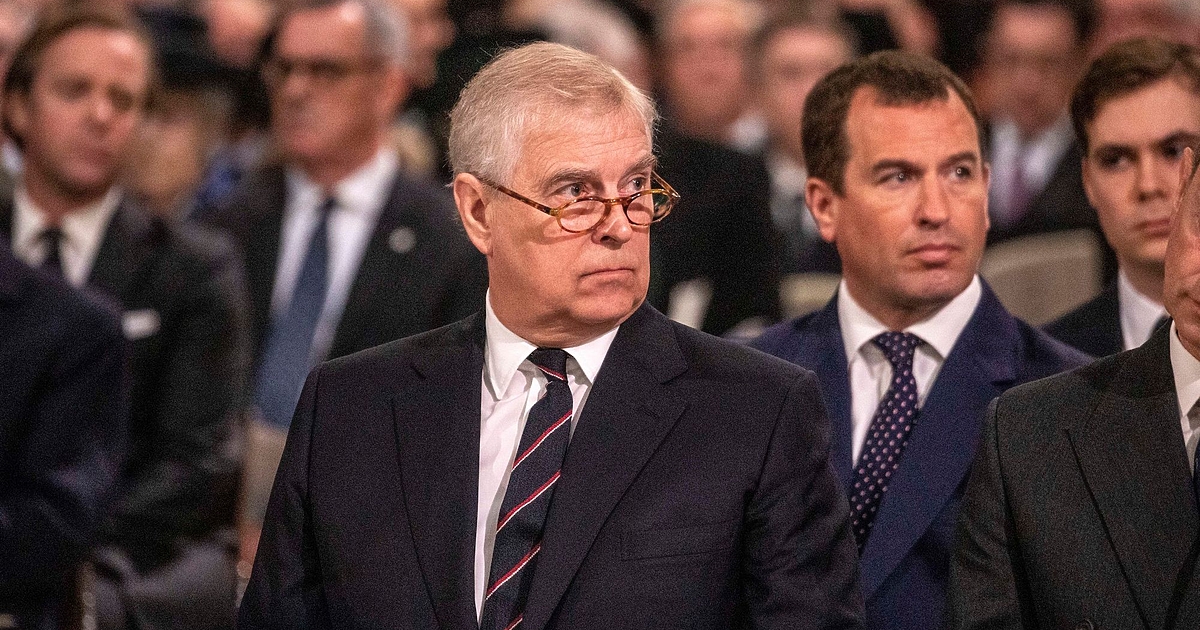 Принц Андрю вече няма да има право на офис в