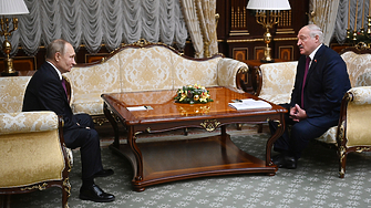 Беларуският президент Александър Лукашенко призова за по тясно военно сътрудничество с