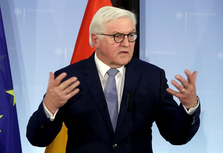 Обвиниха в предателство група, планирала да отвлече германския здравен министър
