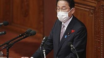 Японският премиер Фумио Кишида обеща в понеделник да предприеме спешни