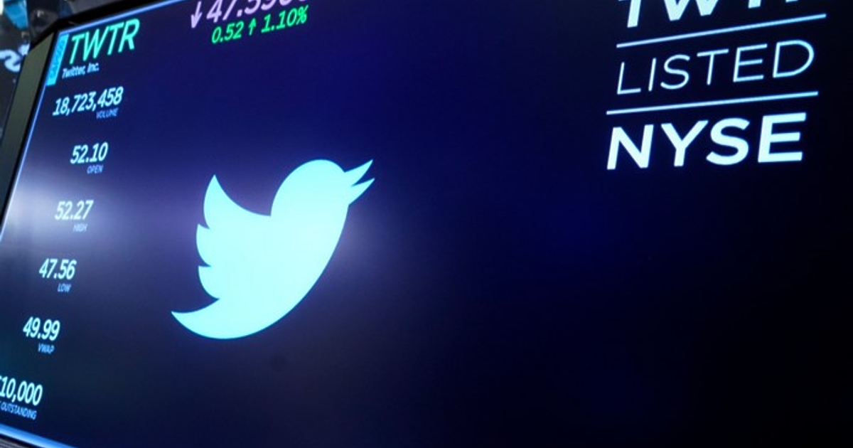 Социалната мрежа Twitter продължава да съкращава хора, включително ключовите модератори