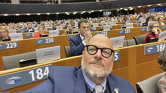Люксембургският социалист Марк Ангел бе избран днес за зам председател на
