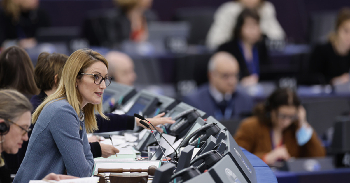 Роберта Мецола пропуснала крайния срок да декларира 125 от общо