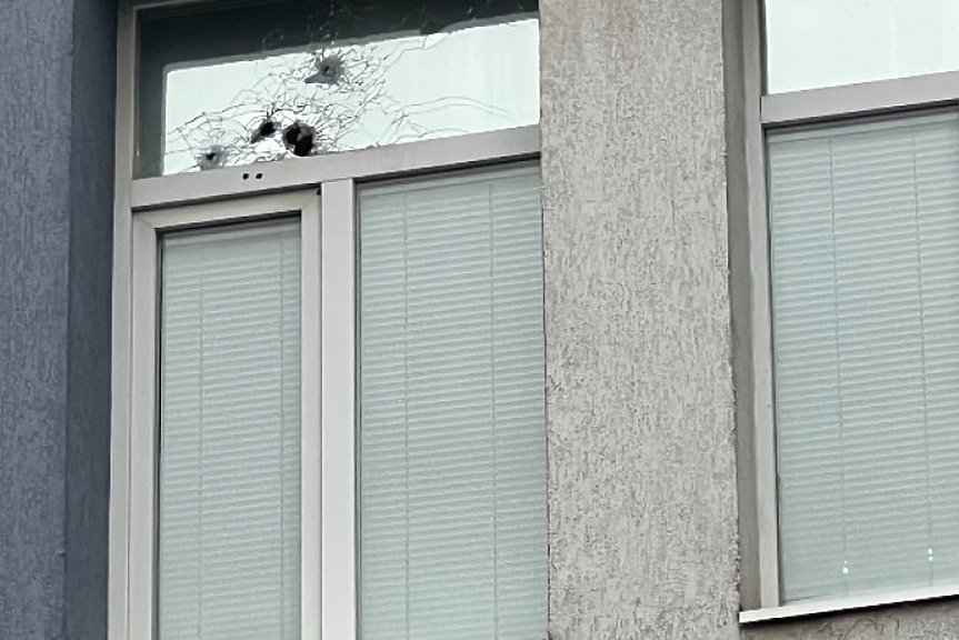 Мъж стреля по Трето районно в София - задържаха го
