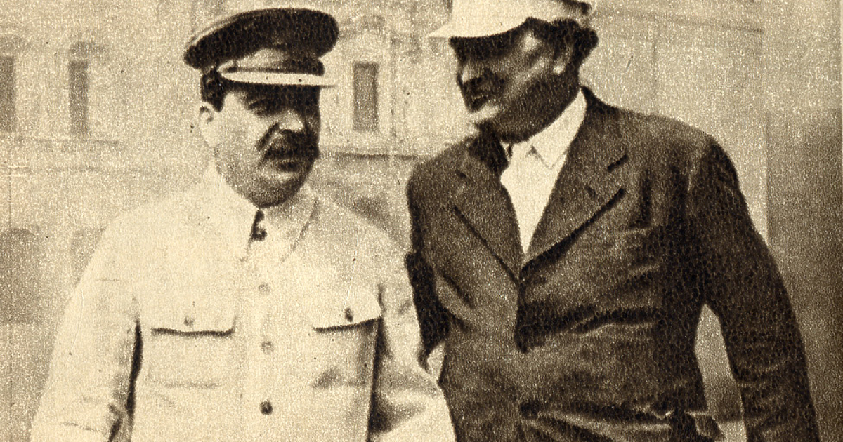 100 въпроса за тоталитарната държава. Така се казва проектът на