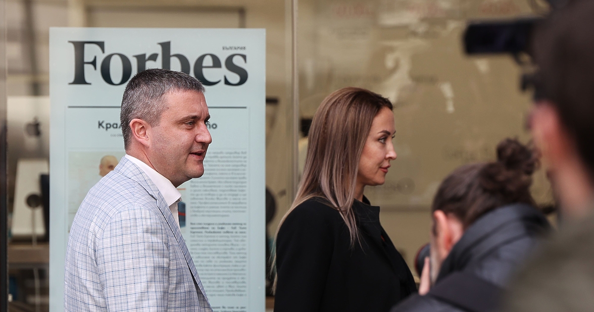 Американкото правителство е било подведено от доброжелатели, за да включи