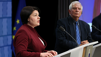 Жалко че г н Лавров който някога бе уважаван дипломат върви