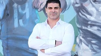 Посред зима ръководен кадър в българския футбол ни напомни колко