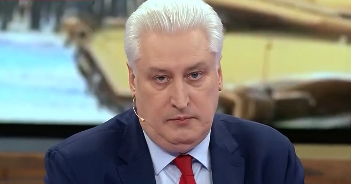 Германският канцлер Олаф Шолц е втори Хилер, а външната министърка