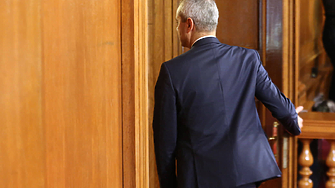 Денят е вторник Нашата дългогодишна кореспондентка в София Емилия Милчева