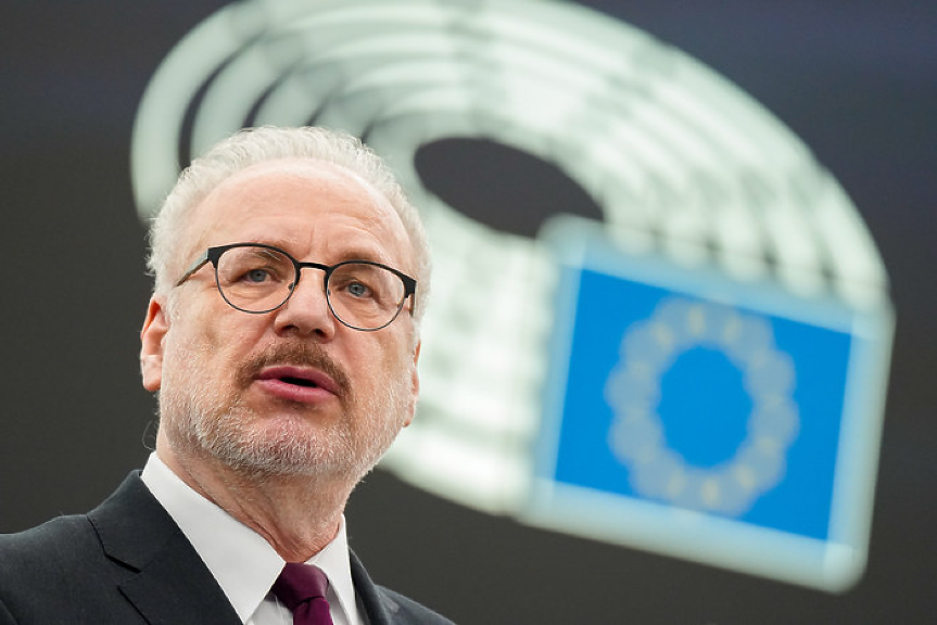 Латвийският президент за Клуб Z: Всяка страна от ЕС трябва да помага на Украйна
