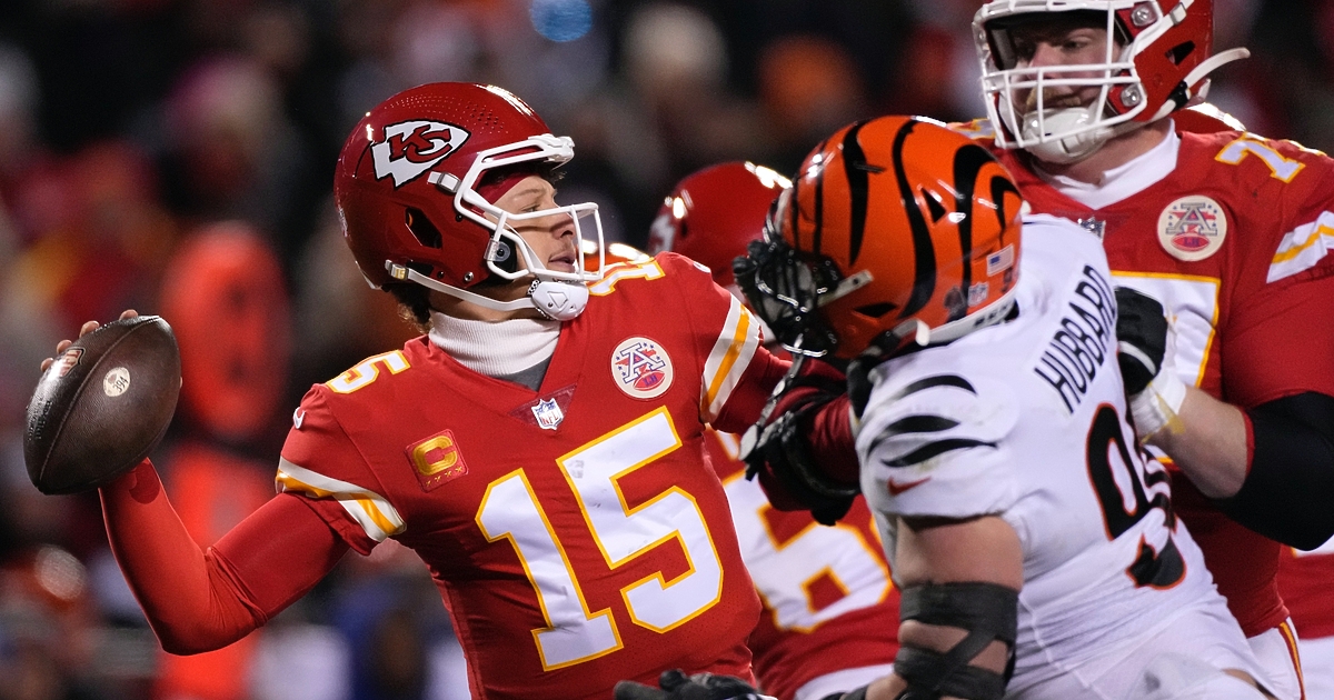 Филаделфия Игълс и Канзас Сити Чийфс ще спорят на 57-ия