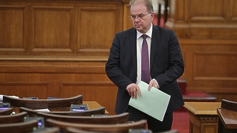 С обвинения към министъра на правосъдието Крум Зарков в спекулативни