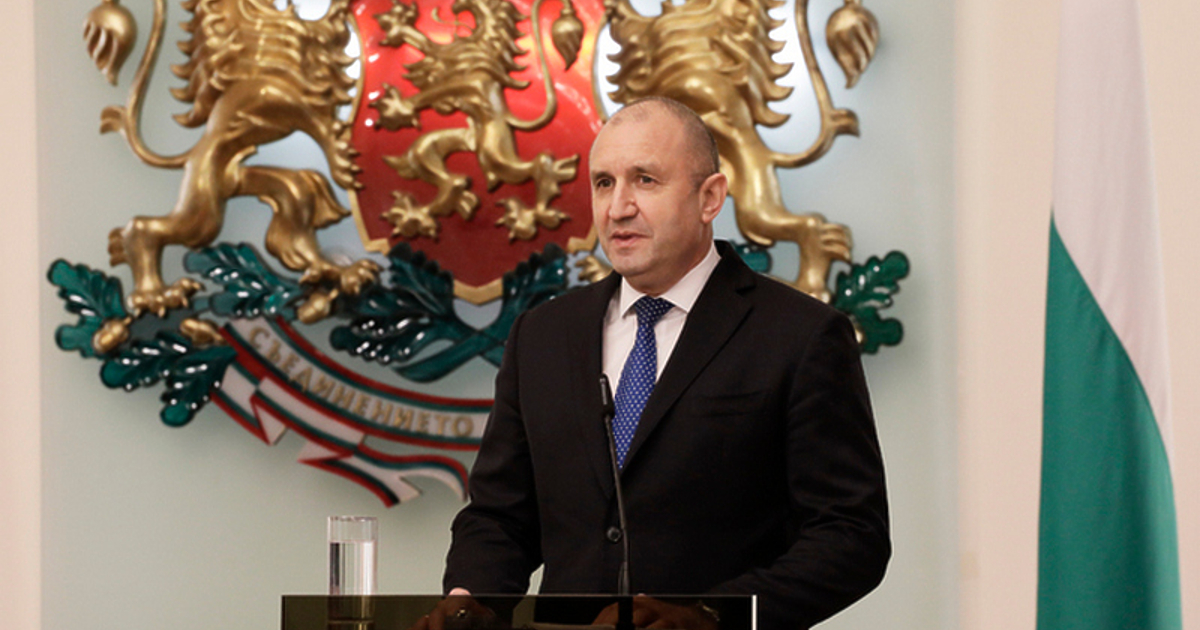 Вие успяхте да спрете свободното падане на държавата.Това каза президентът