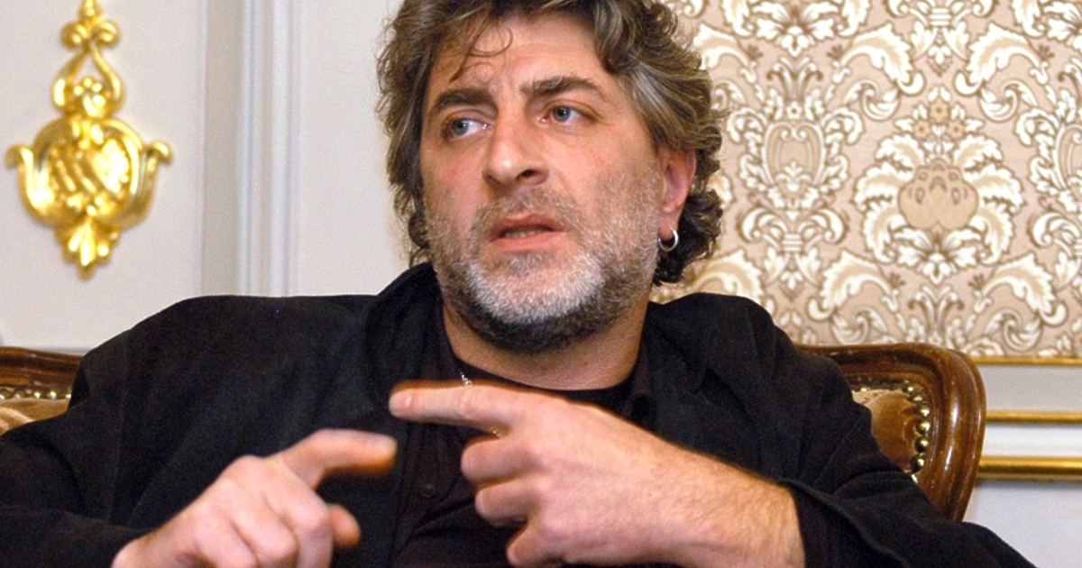 Хидрата се е впила в държавата и смуче кръвта на