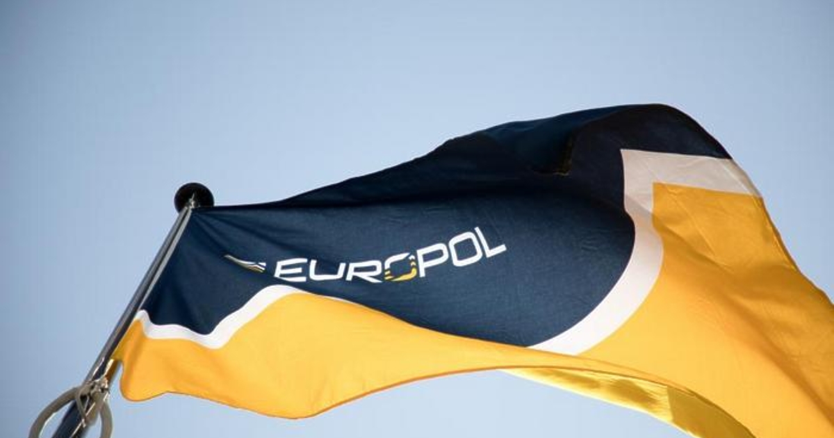 Трима служители на Европол са командировани в България за разследване