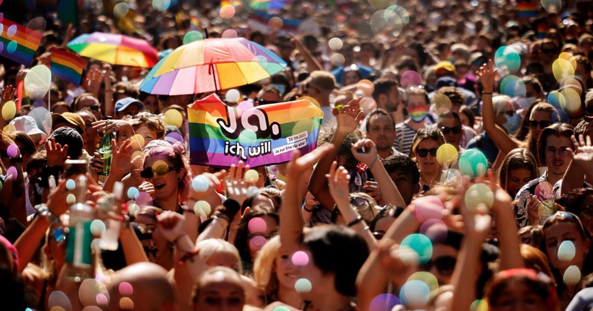 Общо 7,2 процента от пълнолетните в САЩ се определят като