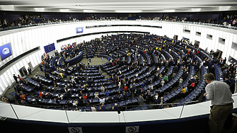 Българските евродепутати социалисти не подкрепиха нито предоставянето на военна помощ