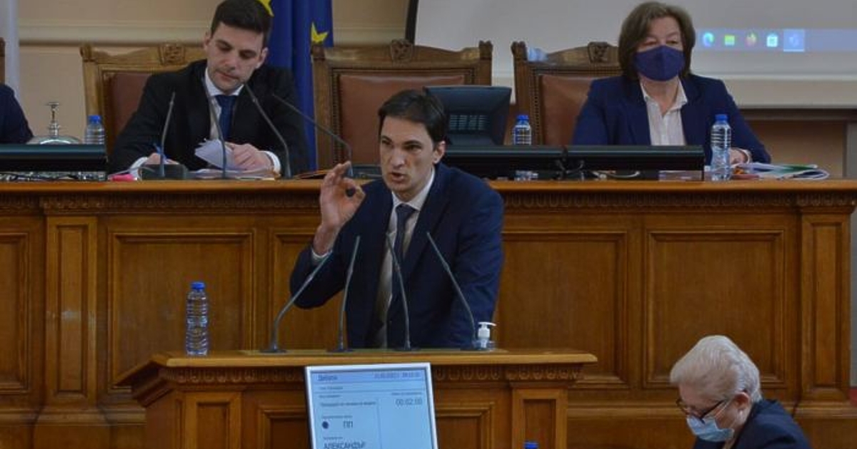 Не бихте ли алармирали веднага, дори преди избори, ако виждате,