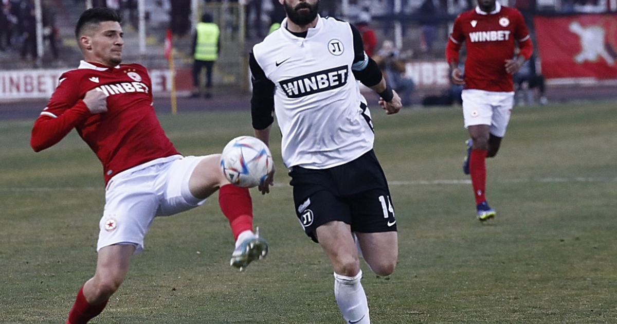 “Локомотив (Пловдив) спря победния ход на ЦСКА-София на ст. “Българска