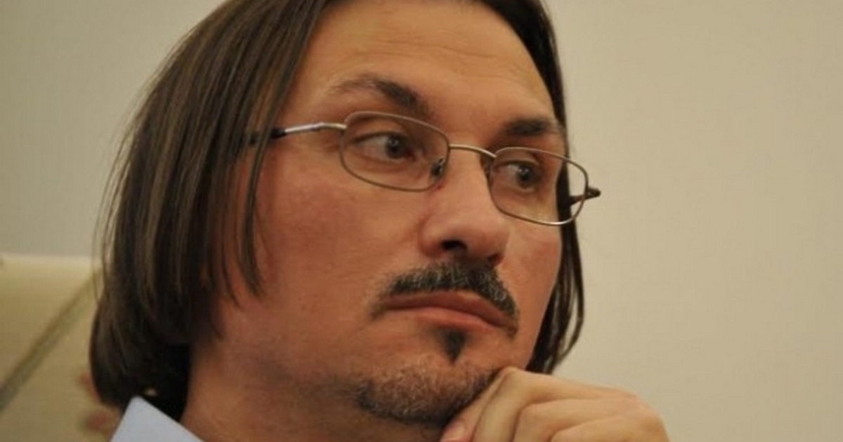 Христо Христов е разследващ журналист и изследовател на архивите на