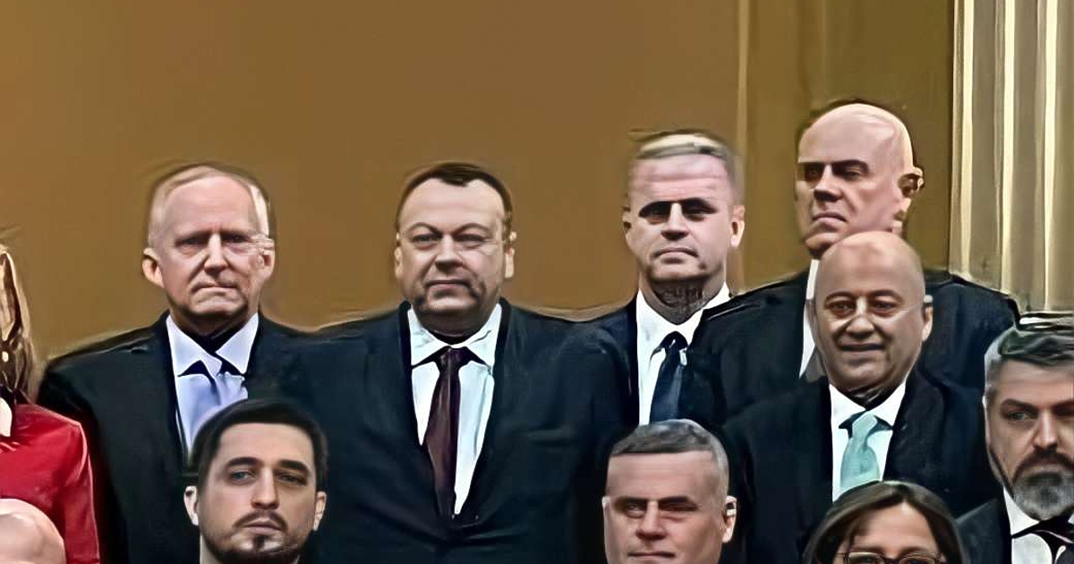 Хамид Бари Хамид е бил командирован във Вашингтон, САЩ, считано