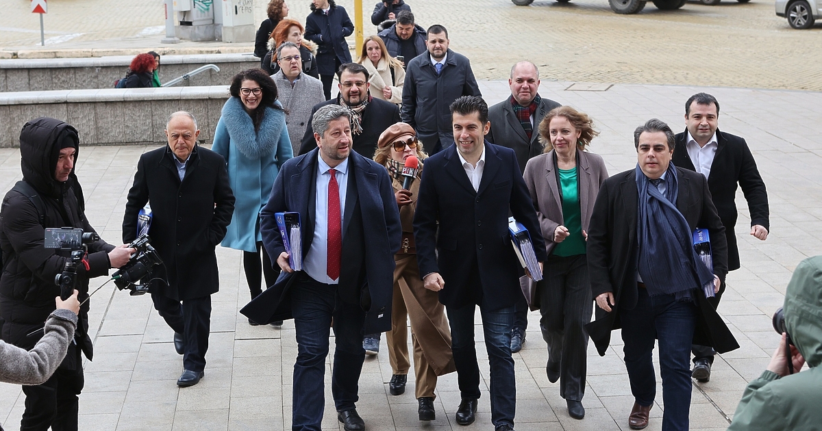 Предизборното обединение между ПП и ДБ е факт и то