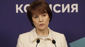 Към момента секциите в страната са 11 818 В 9366