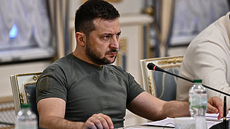 Зеленски отстрани украинския командир на силите в Донбас