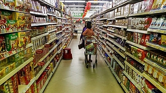 Сериозни мнозинства от българите споделят че домакинствата им ограничават потреблението