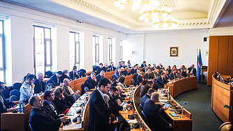 След второ поредно заседание и втори двучасов дебат Столичният общински