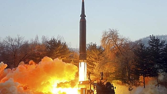 Северна Корея изстреля днес балистична ракета с голям обсег към