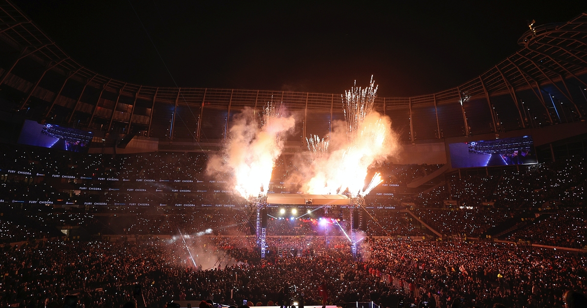 Чаканият като едно от събитията на годината в спорта боксов мач