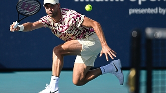 Григор Димитров се класира за третия кръг на турнира на