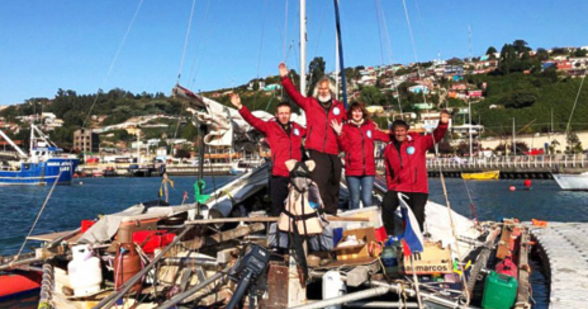 Украински моряци спасиха екипажа на руския тримаран (яхта с три