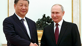 Китай вижда в Русия съюзник срещу САЩ. И войната няма да промени това