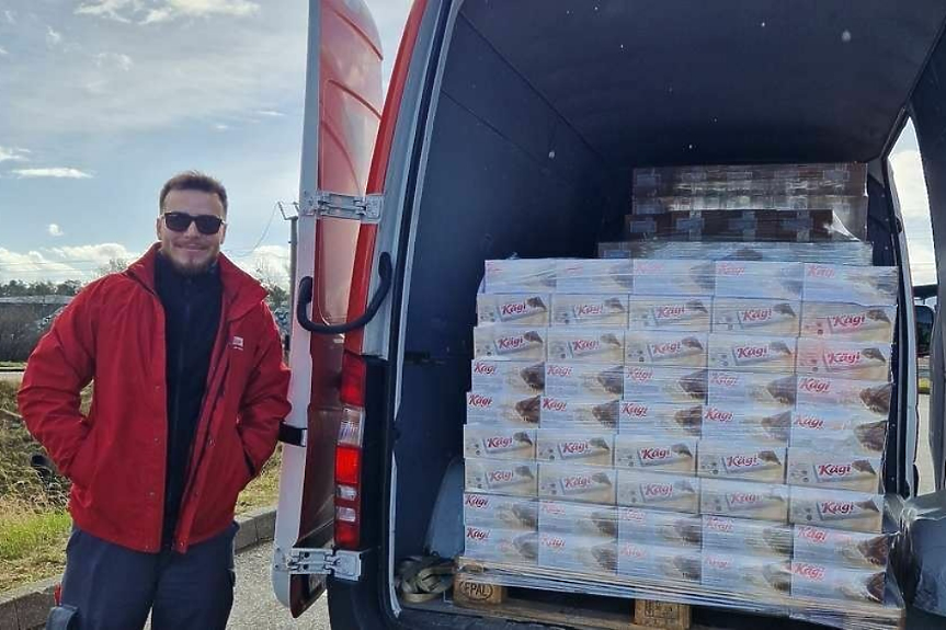 Вратарят на “Байерн” достави 700 кг шоколад на свой съотборник