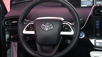 Заводът на японската автомобилна компания Тойота Toyota в Санкт Петербург