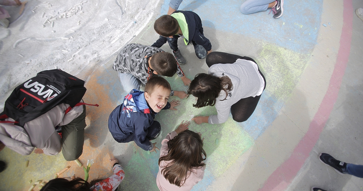 Над 45 са новите сигнали за бомби в училищата в страната.Това е