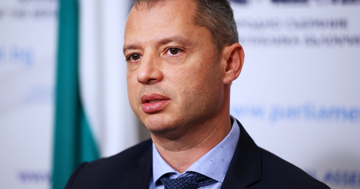 - Г-н Добрев, водач сте на листата на ГЕРБ в