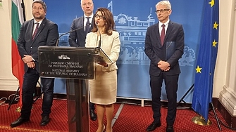 Все повече политици разбират и трябва да разбират че ситуацията