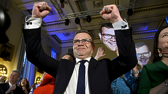 Министър председателят на Финландия Сана Марин от управляващата Социалдемократическа партия призна