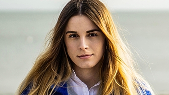 Журналистката от БНТ и популярен влогър Цвета Флора Стратиева е