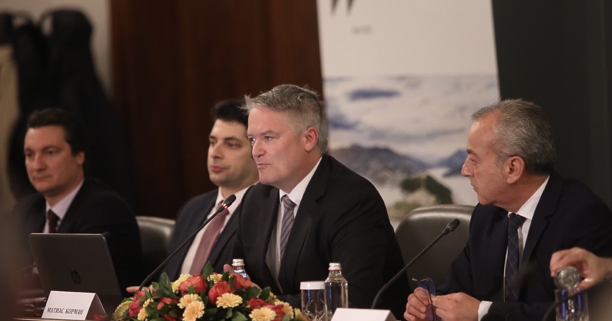 Нужда от амбициозни реформи, по-високи инвестиции, борба с корупцията и