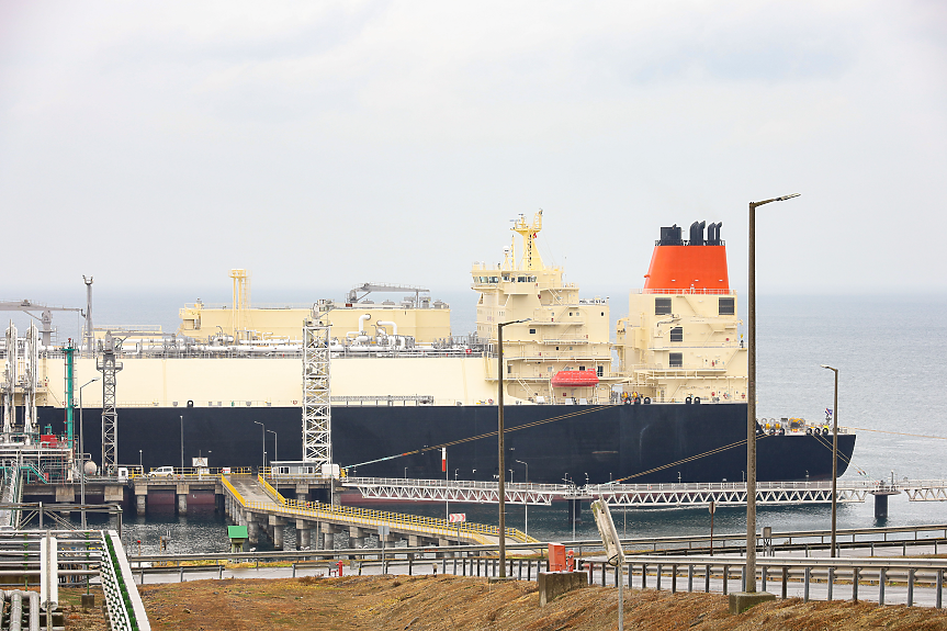 Първият танкер с втечнен газ за България пристигна в Турция