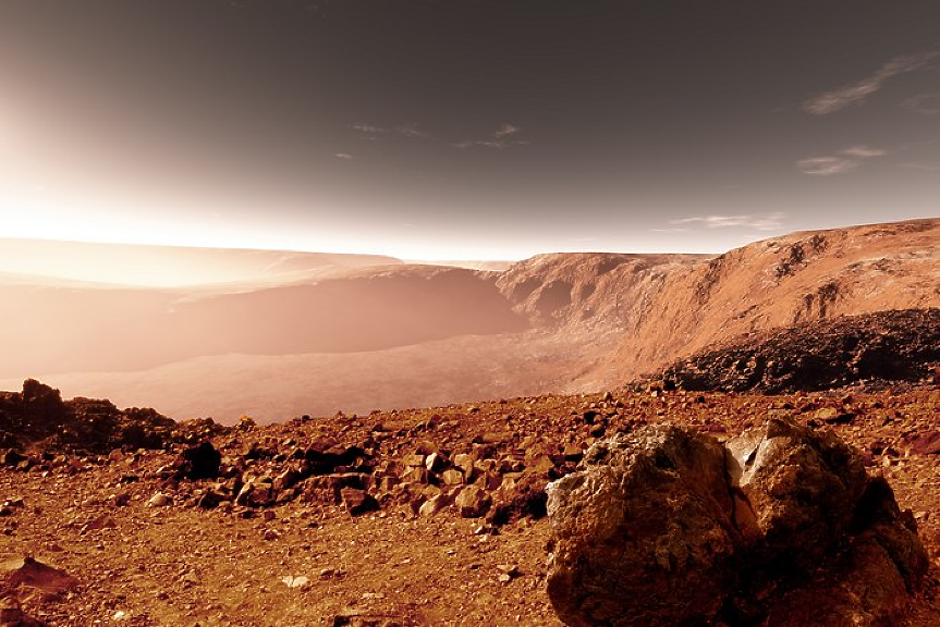 Китайски роувър откри признаци за вода в дюни на Марс