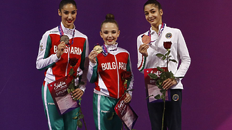 Осем медала на Световна купа по художествена гимнастика, но ансамбълът е без отличие