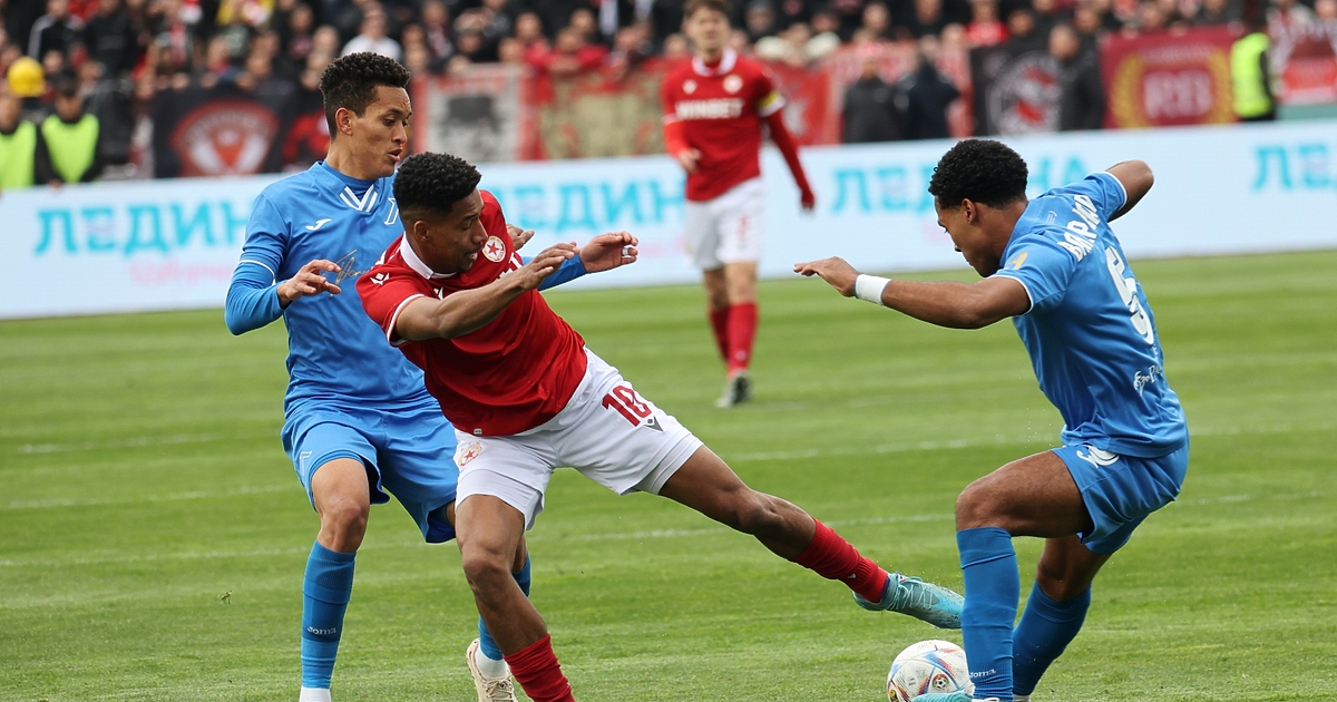 ЦСКА-София и Левски направиха 0:0 в мач от Първа лига,